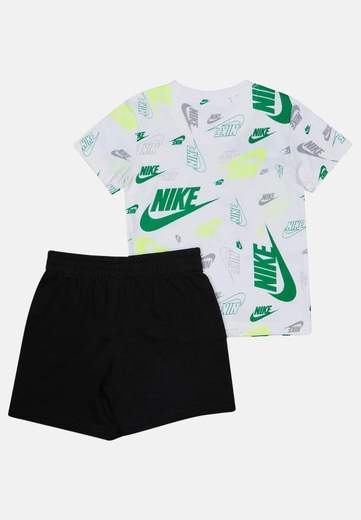 Nike T-shirt E Pantaloncini 66n043