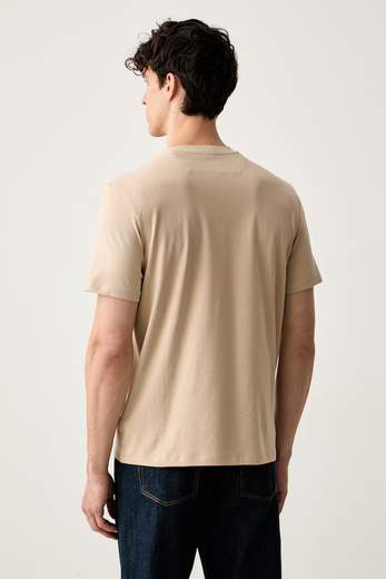Guess T-SHIRTS Z6yi17 K4968