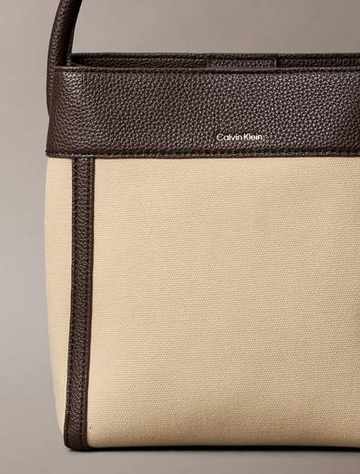 Calvin Klein Borsa A Secchiello Donna Lv04f3348g
