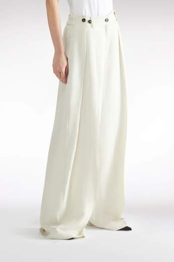 LIVIANA CONTI F5SL78/P25