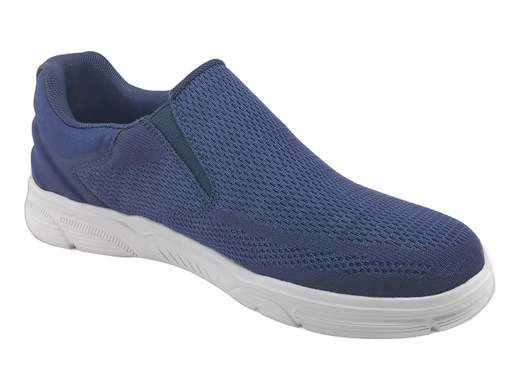 Mocassini uomo Grunland in tela traspirante con sottopiede estraibile. Freschi, comodi e perfetti per l’estate. Slip-on pratici e leggeri!<br /><br />Se l’estate ti chiede leggerezza e comodità, i mocassini Grunland SC 4581 M4BITT rispondono con stile e freschezza. Realizzati interamente in tela e tessuto traspirante, sono la scelta giusta per piedi che non vogliono soffrire il caldo.<br /><br />Grazie agli elastici sul collo, si infilano al volo e si adattano perfettamente al piede: addio alle perdite di tempo con lacci e fibbie! La calzata è rapida, sicura e… super comoda.<br /><br />Il sottopiede RE-SOFT fa il suo dovere: è imbottito, traspirante ed estraibile per garantire comfort a ogni passo e un’igiene impeccabile. E il fondo platform da 3 cm in poliuretano? Flessibile, antiscivolo e leggerissimo: camminarci è un piacere.<br /><br />Versatili, freschi e adatti a ogni outfit: dal lavoro al relax, questi mocassini sono un must per la stagione calda.