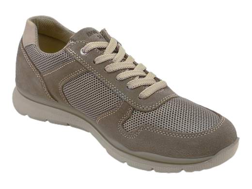 Acquista le sneakers uomo IGI&CO 5727622 Benthic su Laporta Calzature. Comode, traspiranti e pratiche, perfette per l'estate. Scopri di più e ordina ora.<br /><br />Le sneakers uomo IGI&CO 5727622 Benthic, disponibili su Laporta Calzature, sono un connubio perfetto di stile e funzionalità. <br />Realizzate in morbida pelle scamosciata e tessuto a rete, queste scarpe aggiungono un tocco di freschezza ai tuoi outfit estivi. <br />La fodera in tessuto tecnico traspirante garantisce comfort in ogni situazione, mentre la chiusura con lacci e zip laterale permette di indossarle facilmente senza dover slacciare le stringhe. <br />Il sottopiede imbottito estraibile in memory foam rivestito in pelle assicura traspirabilità, igiene e un comfort superiore. <br />La suola in gomma leggera e flessibile offre un supporto ottimale senza appesantire. <br />Prodotto in Italia, queste sneakers rappresentano l'eccellenza artigianale. Non perdere l'occasione di arricchire il tuo guardaroba estivo con un paio di scarpe che uniscono stile e praticità. <br />Ordina subito su Laporta Calzature e scopri il piacere di camminare con eleganza e comfort!