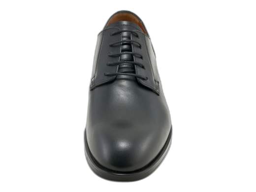 Stringata derby uomo NeroGiardini: eleganza e comfort top con pelle, suola antiscivolo e sottopiede DryGo. Scoprila ora!<br /><br />Stringata derby uomo NeroGiardini E400141UE: un grande classico rivisitato con comfort moderno. <br />Realizzata in pelle di qualità con allacciatura a 5 fori, questa scarpa è foderata interamente in pelle e dotata di sottopiede estraibile imbottito DryGo, per garantire igiene e traspirabilità tutto il giorno. <br />La suola in gomma antiscivolo è silenziosa e assicura una camminata stabile e discreta. <br />Perfetta per occasioni importanti o giornate lavorative con un tocco di classe. Non fartela scappare!