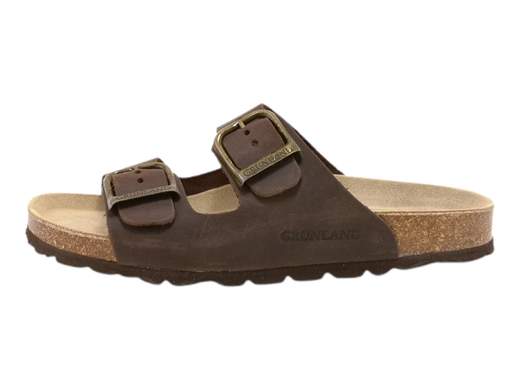 Scopri le Ciabatte Donna Grunland CB 3030 70SARA in pelle ingrassata con doppia fibbia, comode e regolabili, su Laporta Calzature. Acquista ora!<br /><br />Le Ciabatte Donna Grunland CB 3030 70SARA, disponibili su Laporta Calzature, offrono comfort e praticità per le giornate più calde, sia in città che in vacanza. <br />Realizzate in pelle ingrassata, sono disponibili nei colori beige e mogano, con una doppia fibbia che permette una regolazione perfetta. <br />Il plantare anatomico in pelle scamosciata, arricchito da cuscinetti imbottiti RE-SOFT, assicura una postura ottimale del piede e della caviglia, garantendo comfort per tutto il giorno. <br />Il fondo bio, realizzato in sughero e lattice naturale, è leggero e traspirante, mentre la suola in gomma offre resistenza e flessibilità. <br />Rinnova il tuo look estivo con comfort e stile, acquista ora su Laporta Calzature!