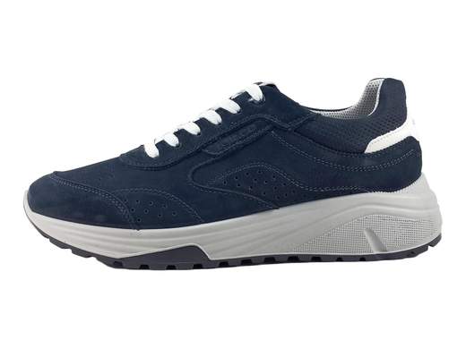 Sneaker IGI&CO Seth uomo in pelle nabuk blu con suola running ammortizzata da 4,5 cm e sottopiede memory foam Made in Italy.