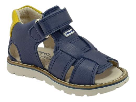 Sandalo primi passi Balducci MSPO4251: comfort e stile per le prime avventure del tuo bimbo!<br />Pelle morbidissima, plantare imbottito e suola flessibile antiscivolo.