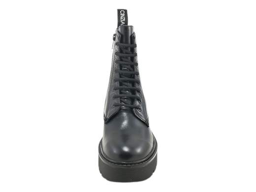 Anfibi donna CINZIA Soft in pelle morbida, con zip e lacci regolabili. Fondo carrarmato e tacco 4 cm per stile e comfort. Scopri su Laporta Calzature! <br /><br />Gli anfibi CINZIA Soft IV4719842 sono la combinazione perfetta tra stile e praticità! <br />Realizzati interamente in pelle morbida, offrono una calzata rapida grazie alla chiusura con lacci regolabili e zip laterale. <br />La fodera in tessuto tecnico caldo e traspirante e il sottopiede imbottito garantiscono massimo comfort anche nelle giornate più fredde. <br />Il fondo carrarmato alto e il tacco di 4 cm aggiungono un tocco di grinta al tuo outfit, rendendoli ideali per affrontare l’inverno con stile. <br />Versatili e adatti a ogni occasione, ti aspettano su Laporta Calzature. Non perdere l'occasione: ordina ora!