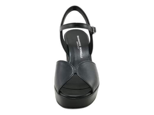 Sandali tacco alto Gianmarco Sorelli 2036/Vera in pelle nappa con plateau. Eleganza, comfort e artigianalità Made in Italy.<br /><br />Hai detto tacco alto, ma il tuo piede ha già alzato bandiera bianca? Tranquilla, con i *Gianmarco Sorelli 2036/Vera* potete finalmente andare d’accordo.<br /><br />La fascia ampia in pelle nappa morbida avvolge con eleganza, mentre il cinturino alla caviglia regolabile ti regala stabilità anche nelle giornate più... movimentate. Interno in pelle, sottopiede imbottito e tanta voglia di non rinunciare mai allo stile.<br /><br />Il tacco a blocco da 9 cm sembra alto? Lo è. Ma il plateau da 2,5 cm fasciato in pelle ti fa guadagnare centimetri senza sacrificare il comfort. E la suola in gomma antiscivolo fa il resto.<br /><br />Perfetti per cerimonie, serate eleganti o look sofisticati da giorno: questi sandali con tacco alto in pelle Made in Italy dimostrano che l’altezza… può andare perfettamente a braccetto con la comodità.