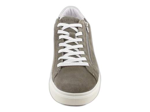 Sneakers uomo IGI&CO in pelle scamosciata militare con zip, lacci e fondo da 4 cm. Comfort e stile militare per ogni occasione. Made in Italy.<br /><br />Sneakers uomo IGI&CO 7628933 Sten: eleganza camouflage per uomini che non vogliono passare inosservati, neanche in modalità casual. <br />Realizzate interamente in pelle scamosciata color militare (per mimetizzarti solo quando serve), queste sneakers uniscono stile e praticità con doppia chiusura zip + lacci a 7 fori: perfette per una calzata su misura. <br />La fodera è in morbida pelle, il sottopiede estraibile è un concentrato di comfort, traspirabilità e igiene—una vera spa per i tuoi piedi! <br />Il fondo platform in poliuretano da 4 cm è leggero ma deciso, come il tuo stile. Made in Italy, ovviamente.<br />Rendile tue ora: sono le sneakers perfette per dominare la città con stile e leggerezza!