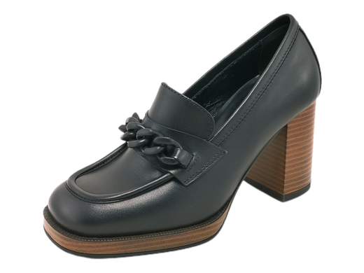 Eleva il tuo stile con il mocassino raffinato da donna NeroGiardini I205060D. Realizzato in pregiata pelle con un elegante accessorio catena, questo mocassino offre un tacco a blocco di 8 cm e un plateau da 1 cm per una camminata sicura e comoda. La suola in gomma antiscivolo assicura una stabilità ottimale. Questo capolavoro italiano unisce moda e funzionalità per una calzatura sofisticata adatta a ogni occasione. Scopri l'artigianalità italiana con NeroGiardini.