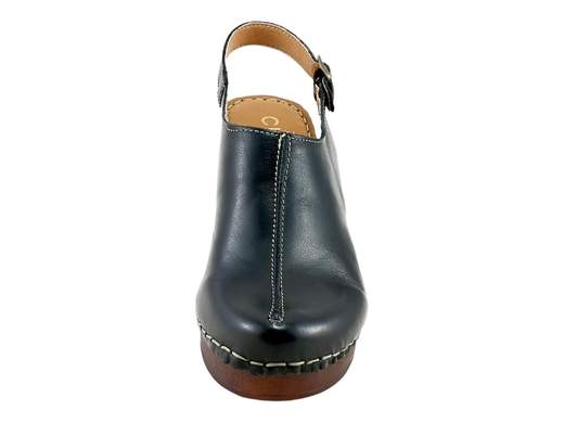 Sabot comodo da donna Cinzia Soft nero con tacco confortevole, plateau leggero e cinturino regolabile per un sollievo plantare quotidiano.