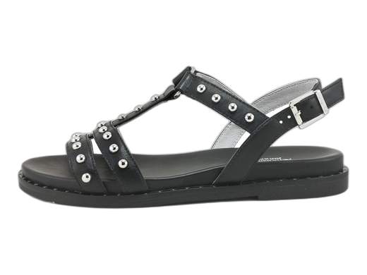 Sandali bassi NeroGiardini con borchie glam e fussbett imbottito. Sportivi, grintosi e comodissimi. Stile Made in Italy ai tuoi piedi!<br /><br />Se cerchi sandali bassi da donna che siano comodi ma con grinta da vendere, i *NeroGiardini E513480D* sono la risposta fashion ai tuoi desideri (e ai tuoi piedi stanchi).<br /><br />Dallo stile sportivo con una bella inclinazione glam, questi sandali “a ragnetto” in vera pelle non passano certo inosservati grazie alle borchie in acciaio lucido—piccole, ma toste, come te.<br /><br />Il cinturino alla caviglia con fibbia regolabile assicura una calzata perfetta, mentre il fussbett in pelle (aka sottopiede) è così imbottito e sagomato che potresti scordarti di averli indosso. Il fondo piatto in gomma antiscivolo è flessibile e sicuro, anche nelle giornate più agitate.<br /><br />Ideali per chi ama camminare tanto senza rinunciare allo stile, per look casual con quel tocco di rock, o per outfit estivi da urlo.<br />Sono versatili, comodi, stilosi—e, ovviamente, artigianali e Made in Italy.