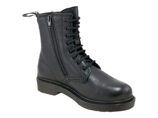 Anfibi donna CINZIA Soft in pelle nappa morbida e adattabile. Comodi, caldi e versatili con fondo carrarmato. Scopri su Laporta Calzature! <br /><br />Gli anfibi CINZIA Soft IV14108-NS sono il mix perfetto di comfort, praticità e stile grintoso! <br />Realizzati in pelle nappa, più morbida e adattabile al piede, sono pensati per accompagnarti con comodità anche nelle giornate più fredde. <br />La chiusura con lacci e zip laterale li rende facili da indossare, mentre la fodera in tessuto tecnico caldo e traspirante li rende ideali per affrontare l'inverno. <br />Il fondo carrarmato in gomma offre stabilità e carattere, adattandosi a qualsiasi outfit. <br />Perfetti anche per piedi robusti grazie alla loro vestibilità comoda. <br />Scoprili ora su Laporta Calzature e dai un tocco di grinta al tuo look!