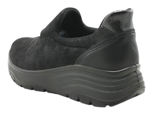 Scopri i Mocassini Donna ENVAL Soft 6776900 KIM in tessuto stretch EasyFIT con memory foam e fondo ammortizzante. Comodi e pratici su Laporta Calzature!<br /><br />I Mocassini Donna ENVAL Soft 6776900 KIM, disponibili su Laporta Calzature, sono pensati per chi cerca una calzata facile e confortevole. <br />Realizzati in tessuto stretch, questi slip-on EasyFIT si adattano come un guanto, garantendo il massimo del comfort e un look sempre impeccabile. <br />La fodera in tessuto elasticizzato offre una piacevole sensazione di imbottitura, e il sottopiede in memory foam estraibile coccola ogni passo. <br />Il fondo ginnico in poliuretano, leggero e ammortizzante, ti dà quel leggero slancio con i suoi 4,5 cm, perfetto per tutto il giorno. <br />Adatti per i piedi più esigenti e pratici, sono ideali per affrontare la giornata con stile e leggerezza. <br />Scegli la comodità senza compromessi, acquista ora su Laporta Calzature e regalati un comfort su misura!