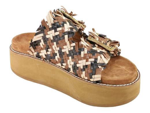Ciabatta donna EKP Collections in pelle intrecciata multi-marrone con fibbie gioiello in strass e platform 5 cm.