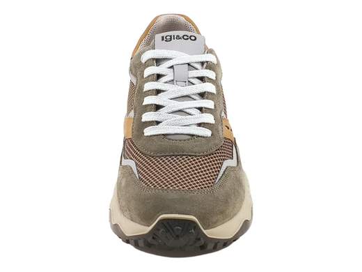 Sneaker IGI&CO Spes uomo in camoscio e rete verde militare con suola running da 4,5 cm e sottopiede memory foam Made in Italy.