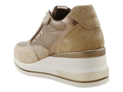 Sneakers Donna NEROGIARDINI: comfort con soletta DryGo e memory
