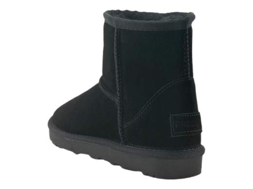 Esplora il comfort e lo stile con lo stivaletto da donna Pregunta 2326000. Creato con autentica pelle scamosciata e completamente foderato in soffice peluche, questo stivaletto è il compagno perfetto per affrontare il freddo con eleganza. Progettato per offrire calore e comfort a chi soffre di piedi freddi, questo modello è pensato per le giornate più fredde. Il suo fondo in gomma di 2,5 cm presenta un affidabile battistrada antiscivolo, garantendo stabilità e sicurezza su qualsiasi superficie. Scegli il comfort e l'eleganza senza compromessi con lo stivaletto da donna Pregunta 2326000.