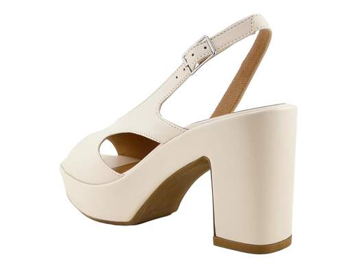 Sandalo elegante da donna in pelle color milk con tacco a blocco, plateau e cinturino alla caviglia per cerimonie.