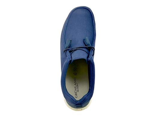 Scopri le Sneakers Uomo Grunland SC 5930 K7STOR in tela, leggere e fresche con lacci elastici, su Laporta Calzature. Acquista ora!<br /><br />Le Sneakers Uomo Grunland SC 5930 K7STOR, disponibili su Laporta Calzature, offrono un perfetto mix di comfort e stile per le giornate estive. <br />La tomaia e la fodera in tela traspirante, disponibili nei colori blu e grigio, mantengono il piede fresco anche durante le giornate più calde. <br />La chiusura con lacci elastici a 2 fori permette di indossarle come uno slip-on, garantendo praticità e comfort. <br />Il plantare estraibile in pelle RE-SOFT, imbottito e soffice, assicura un sostegno eccellente. <br />Il fondo in poliuretano leggerissimo con effetto ammortizzante rende queste sneakers ideali sia per la città che per le vacanze. <br />Aggiungi freschezza e leggerezza al tuo guardaroba estivo, acquista ora su Laporta Calzature!