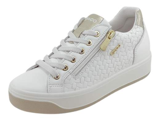Sneakers donna IGI&CO Ava 7656500 in pelle con motivo intreccio, zip laterale e fondo platform 3,5 cm. Comfort e stile Made in Italy su Laporta Calzature! <br /><br />Cerchi sneakers comode, versatili e con un tocco di classe? <br />Le IGI&CO Ava 7656500 sono la scelta perfetta! <br />Realizzate in morbida pelle con un raffinato motivo intreccio, offrono un mix di eleganza e praticità. <br />La doppia chiusura con lacci e zip laterale ti permette di infilarle al volo, mentre il plantare imbottito estraibile è perfetto anche per chi usa un plantare personalizzato. <br />Il fondo platform da 3,5 cm assicura leggerezza e ammortizzazione per un comfort assoluto. <br />Scoprile ora su Laporta Calzature e cammina con stile!