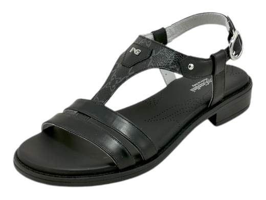 Scopri i Sandali Bassi Donna NeroGiardini E410464D in pelle con logo metal, comodi e sofisticati, su Laporta Calzature. Acquista ora!<br /><br />I Sandali Bassi Donna NeroGiardini E410464D, disponibili su Laporta Calzature, uniscono un design ricercato a un comfort eccezionale. <br />Realizzati in pelle di alta qualità con fodera in pelle, questi sandali offrono una calzata confortevole e duratura. <br />Il cinturino alla caviglia garantisce una stabilità ottimale, mentre il sottopiede in pelle imbottito assicura un comfort prolungato. Il tacco basso di 2,5 cm aggiunge un tocco di eleganza senza sacrificare la comodità. <br />Il design raffinato, arricchito dal logo metal, e le linee essenziali conferiscono un look sofisticato ideale per ogni occasione. Questi sandali, orgogliosamente Made in Italy, sono un must-have per il guardaroba femminile. <br />Aggiungi un tocco di classe al tuo stile, acquista ora su Laporta Calzature!