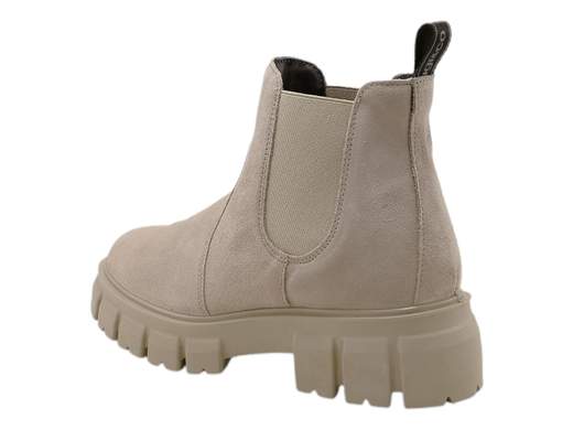 Stivaletti Chelsea IGI&CO donna in pelle scamosciata visone. Comodi, caldi e versatili con fondo carrarmato. Scopri su Laporta Calzature! Made in Italy. <br /><br />Quando il freddo chiama, gli stivaletti Chelsea IGI&CO 6664222 Soraya rispondono con stile! <br />Realizzati in pelle scamosciata color visone, con i tipici elastici laterali per una calzata facile e veloce, uniscono praticità e tendenza. <br />Il sottopiede imbottito estraibile e il fondo carrarmato leggero con tacco da 5 cm garantiscono comfort, stabilità e quel tocco di grinta in più. <br />Perfetti per ogni occasione, dal lavoro alle serate con gli amici, anche nelle giornate più fredde. <br />Scoprili ora su Laporta Calzature e porta il Made in Italy ai tuoi piedi. Clicca e acquista subito!