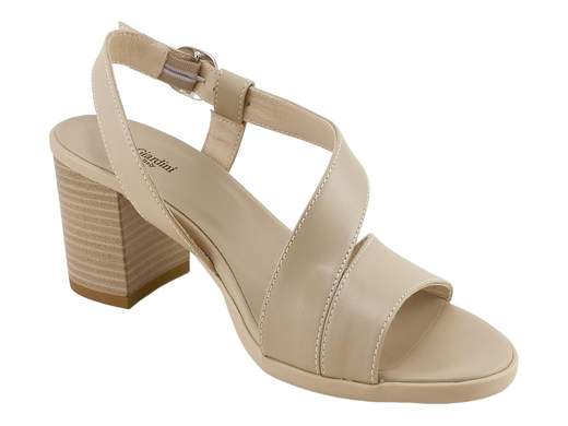 Raffinato sandalo da donna NeroGiardini con tacco a blocco di 6,5 cm, doppia fascia in pelle con fibbia e suola antiscivolo, disponibile in nero e lino.