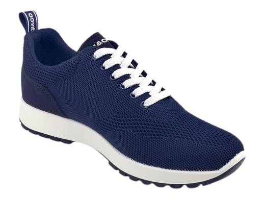Sneakers uomo IGI&CO in tessuto tecnico super traspirante con fondo running da 3,5 cm. Leggere, fresche e perfette dal lavoro alla vacanza.<br /><br />Sneakers uomo IGI&CO 7632611 Saro: le scarpe che sanno cosa vuol dire “lascia respirare il piede”, ma con stile. <br />Realizzate interamente in tessuto tecnico traspirante, queste sneakers sono perfette per affrontare anche le giornate più bollenti senza perdere la testa (né il piede). <br />Il sottopiede in pelle è estraibile, imbottito e ultra traspirante: una coccola continua. <br />La chiusura con lacci a 6 fori garantisce una vestibilità personalizzata, mentre il fondo running da 3,5 cm in poliuretano flessibile ti dà la spinta giusta per affrontare tutto: dal traffico del mattino al tramonto in riva al mare. <br />Ovviamente, Made in Italy.<br />Non perdere tempo: clicca e corri a provarle, il tuo piede ti ringrazierà!