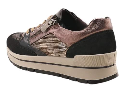 Scopri le Sneakers Donna IGI&CO 6673811 ANIKA in pelle laminata bronzo e camoscio nero, comode e ammortizzate. Acquista ora su Laporta Calzature!<br /><br />Le Sneakers Donna IGI&CO 6673811 ANIKA, disponibili su Laporta Calzature, portano un tocco di eleganza grintosa in un design sportivo che non passa inosservato. <br />Realizzate in pelle laminata bronzo e camoscio nero, con fodera in morbido tessuto tecnico, queste sneakers uniscono stile e comfort come nessun’altra. <br />Il sottopiede estraibile in memory foam è una vera coccola per i piedi, adattandosi a ogni passo. <br />La chiusura con lacci e zip laterale rende la calzata pratica e veloce, ideale per le giornate di corsa. <br />E con un fondo platform ammortizzante di 4,5 cm, avrai altezza e stabilità in ogni occasione. <br />Se cerchi uno stile chic e comfort senza compromessi, acquista ora su Laporta Calzature e rendi ogni passo speciale!