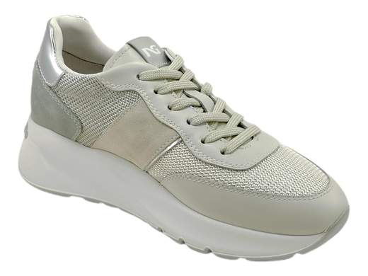 Sneakers Donna NERO GIARDINI: un tocco di qualità per il tuo look