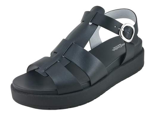 Sandalo donna NeroGiardini in pelle con suola platform da 3 cm, chiusura con fibbia e fussbett imbottito per un comfort urbano grintoso.