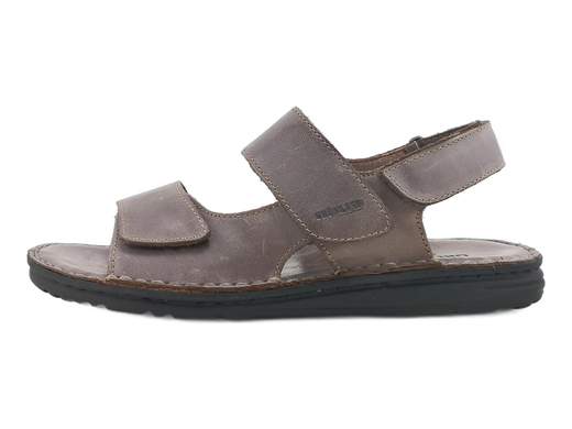 Sandali uomo Grunland in pelle con 3 strappi regolabili. Comodi, freschi e perfetti per l’estate. Comfort e stile dal lavoro al tempo libero.<br /><br />Quando il caldo chiama, i piedi vogliono respirare… ma senza rinunciare a stile e comodità. I sandali Grunland SA 1241 80LAPO sono la risposta elegante e funzionale per affrontare l’estate con passo leggero.<br /><br />Interamente realizzati in morbida pelle, sono dotati di ben tre regolazioni a strappo: sulla pianta, sul collo e dietro al tallone. Il risultato? Una calzata su misura, precisa e adattabile a qualsiasi piede (anche ai più esigenti).<br /><br />Il sottopiede RE-SOFT in pelle imbottita coccola ogni passo, mentre il fondo è leggero, flessibile e antiscivolo: ideale per le lunghe giornate tra ufficio, commissioni e relax al tramonto.<br /><br />Freschi, versatili e perfetti per ogni outfit estivo: dal lavoro alla vacanza, questi sandali sono pronti a seguirti ovunque con stile.