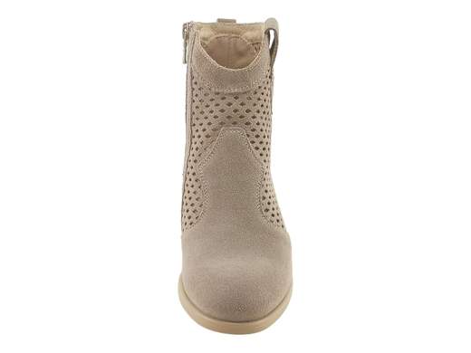 Elegante tronchetto estivo NeroGiardini in pelle scamosciata traforata colori avio e creta, tacco stabile 6,5 cm e zip interna, ideale per look urban chic.