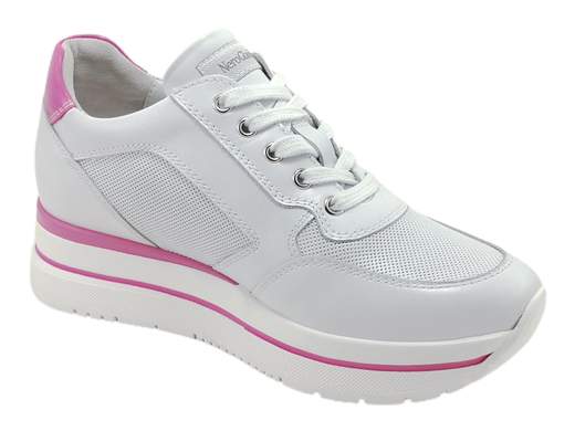 Sneakers Donna NERO GIARDINI: un tocco di qualità per il tuo look