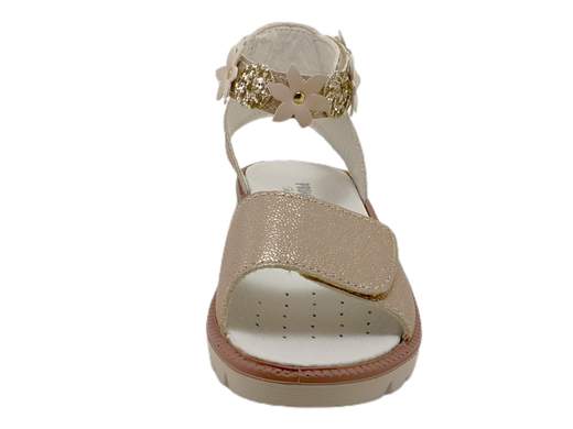 Sandalo Primigi 3860811: brilla ad ogni passo!<br />Tomaia regolabile, cinturino con fiore e glitter, plantare imbottito. Flessibile e leggero per principesse in movimento.