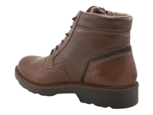 Polacchine uomo IGI&CO in pelle con fodera simil tweed e doppia chiusura. Comode, leggere e ammortizzanti. Scopri su Laporta Calzature! Made in Italy. <br /><br />Le polacchine IGI&CO 6610211 sono la scelta perfetta per un uomo che cerca stile e funzionalità. <br />Realizzate con tomaia in pelle e una raffinata fodera in tessuto simil tweed, offrono un tocco di originalità al tuo guardaroba. <br />Il sottopiede imbottito estraibile garantisce traspirabilità e igiene, mentre la doppia chiusura con lacci e zip laterale aggiunge praticità alla calzata. <br />La suola in poliuretano, leggera e ammortizzante, assicura comfort in ogni momento della giornata. <br />Ideali per un look sportivo ma elegante, queste polacchine sono perfette dal lavoro al tempo libero. <br />Scoprile su Laporta Calzature e porta ai tuoi piedi lo stile Made in Italy!