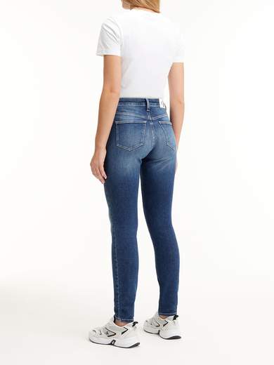 CALVIN KLEIN JEANS J20J221239