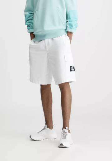 CALVIN KLEIN JEANS J30J325140