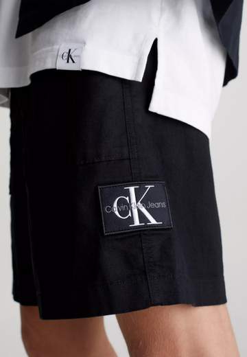 CALVIN KLEIN JEANS J30J325475