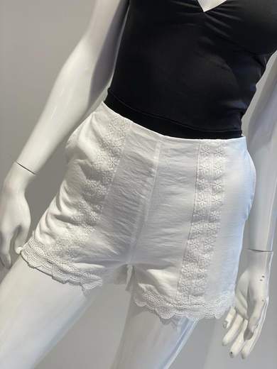 INFLUENCER PANTALONCINI