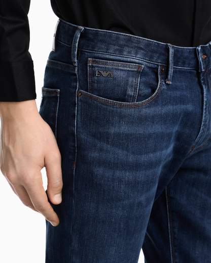 Emporio Armani Jeans Uomo EM000121AF22800