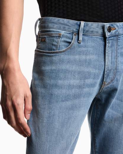 Emporio Armani Jeans Uomo EM000121AF22800