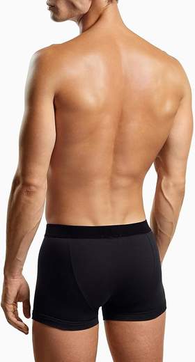 Linee pulite e stile contemporaneo definiscono questi boxer della collezione underwear Emporio Armani.