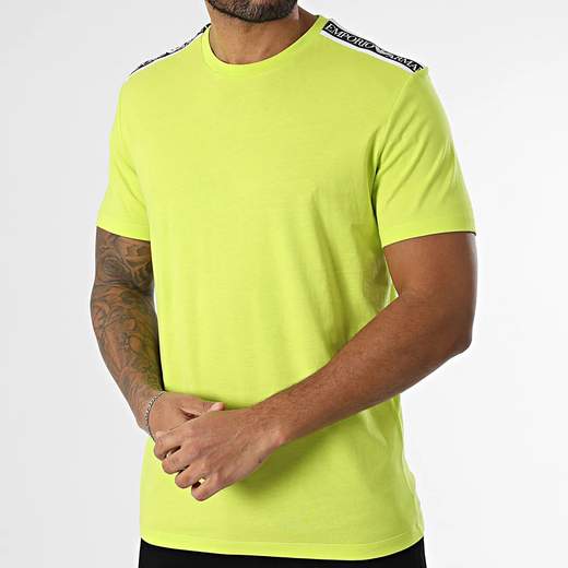 EMPORIO ARMANI T-shirt uomo Armani cotone: comfort naturale e stile essenziale