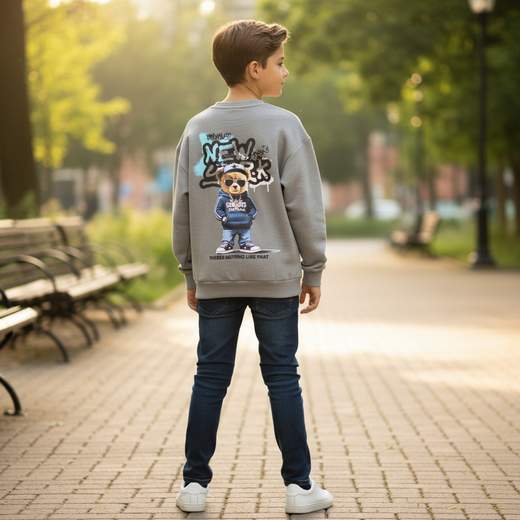 STILL Felpa Girocollo Bambino STILL in Misto Cotone – Stile Casual con Stampa Moderna