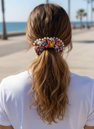 STILL Scrunchie Donna Fantasia Maiolica con Perle Decorative – Elastico Capelli Elegante
