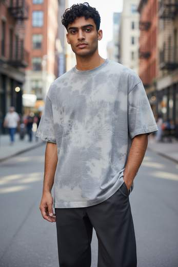 T-shirt oversize da uomo – Design streetwear moderno e versatile