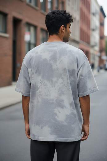 T-shirt oversize da uomo – Design streetwear moderno e versatile