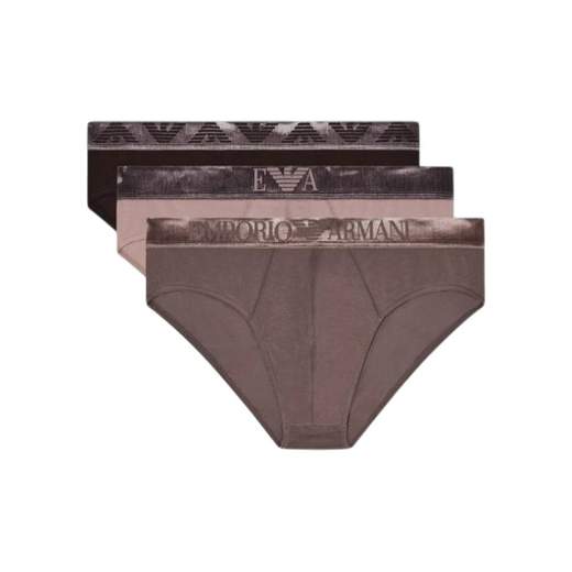 Slip uomo Armani: comfort e stile distintivo